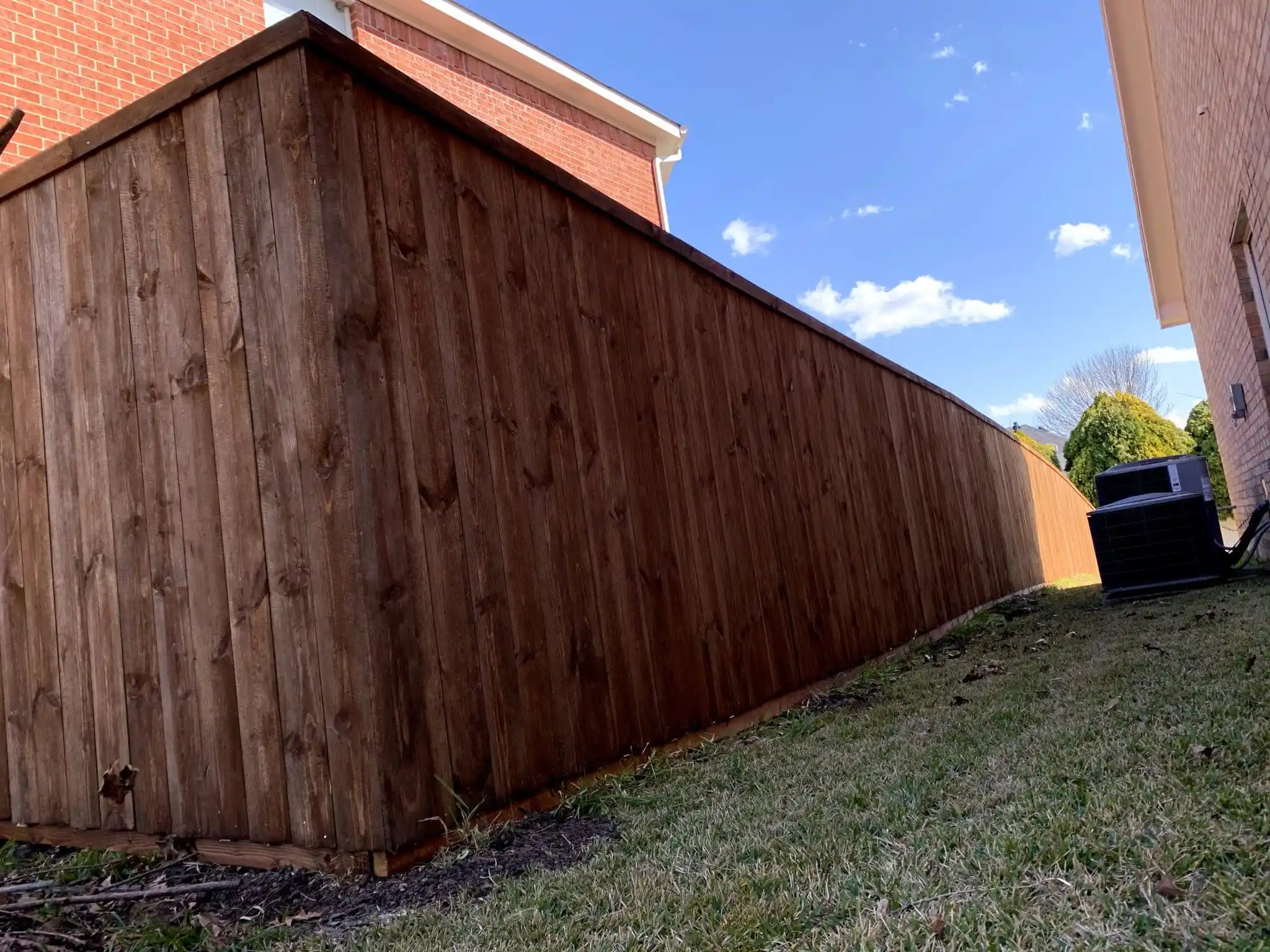 Rio Vista 6 ft side by side cedar fence with trim in DFW, photo 4