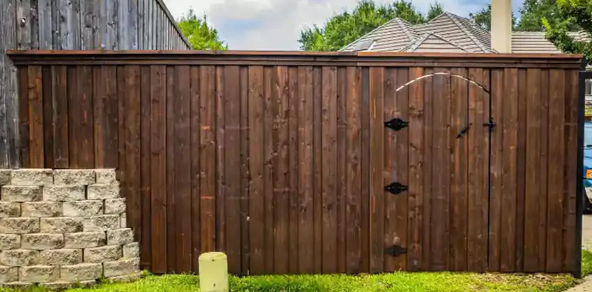 8 ft premium stained cedar fence