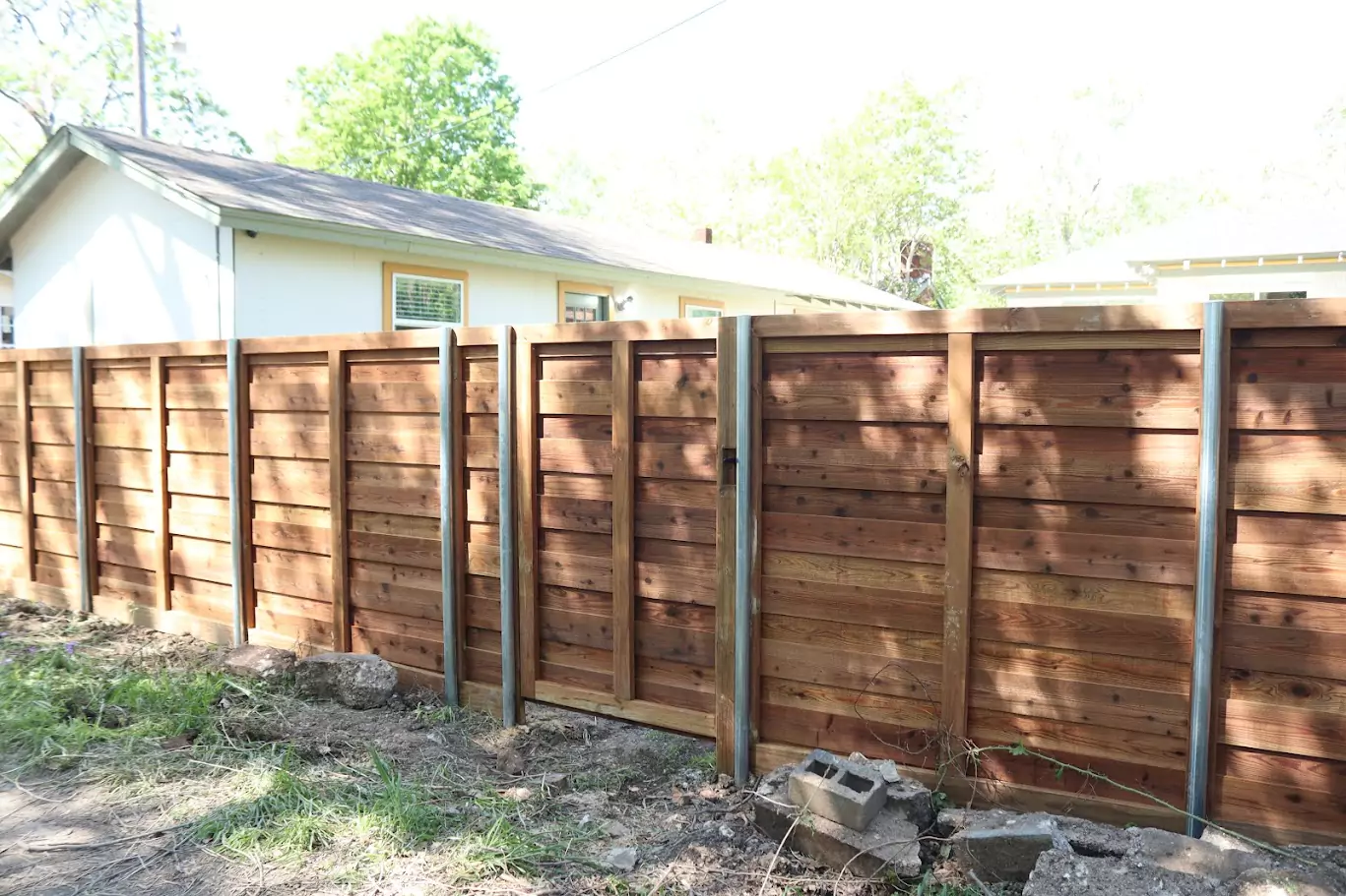 Encanto 6 ft horizontal board on board cedar fence in DFW, photo 5