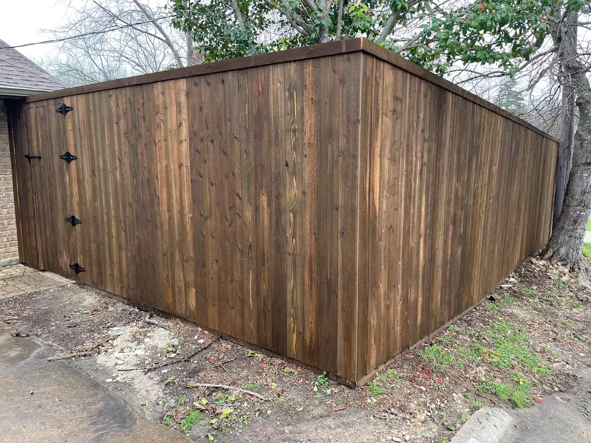 Acadia 8 ft side by side cedar fence with trim in DFW, photo 2
