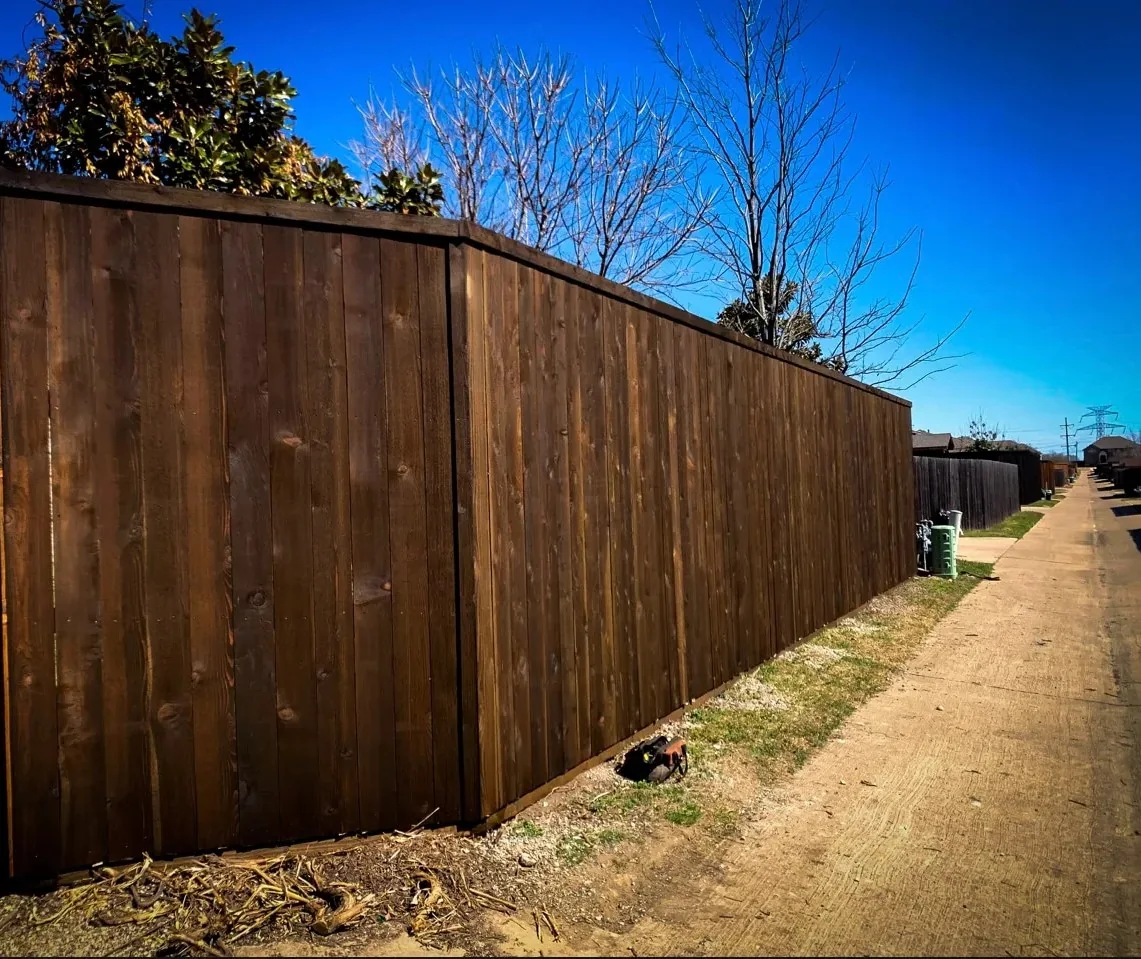 Acadia 8 ft side by side cedar fence with trim in DFW, photo 4