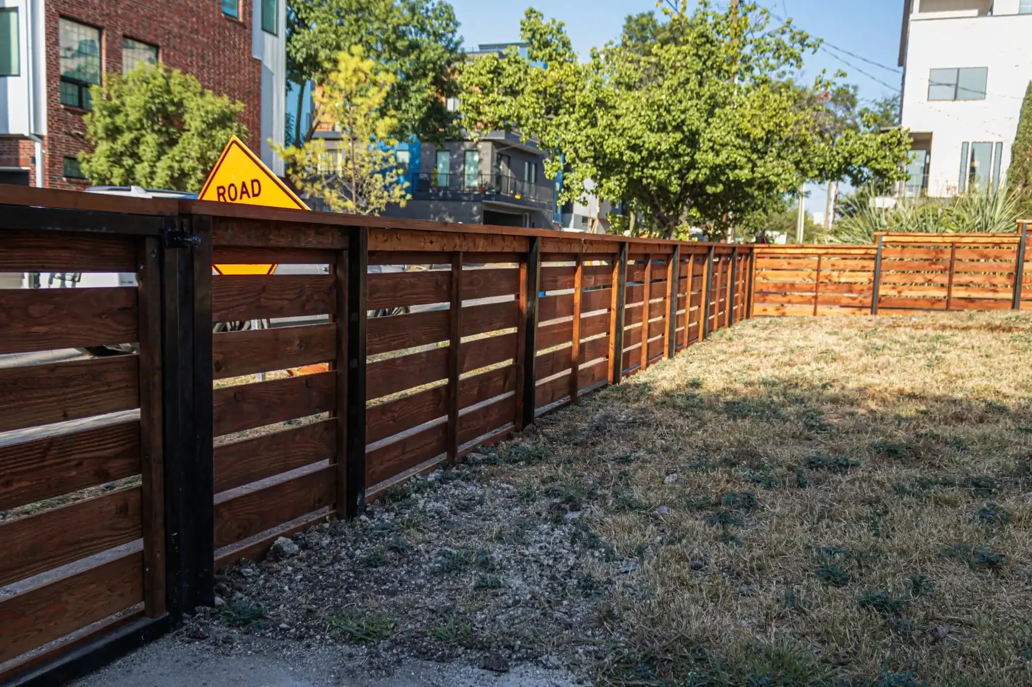 Cortado 4 ft horizontal cedar fence with cap in DFW, photo 9