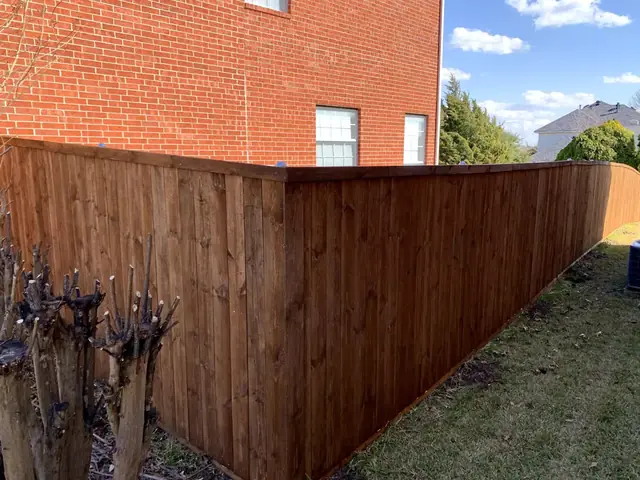 Rio Vista cedar privacy fence