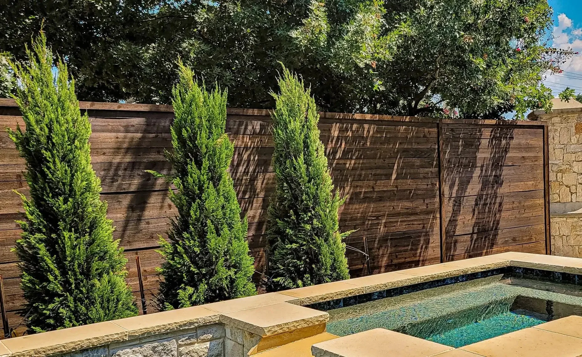 Horizon 8 ft side by side horizontal cedar fence in DFW, photo 8